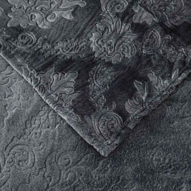 Koc 160x200 cm mikrofibra Cotton World miękki ciepły pled narzuta na łóżko ciemno szary wytłaczany wzór KHP-45