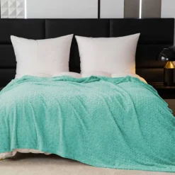 Koc 160x200 cm mikrofibra Cotton World miękki ciepły pled narzuta na łóżko niebiesko-zielony KHT-59