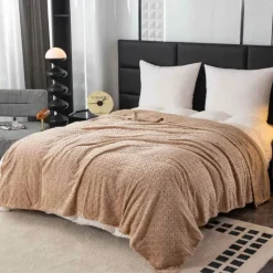Koc 200x220 cm mikrofibra Cotton World miękki ciepły pled narzuta na łóżko beżowy KHT-56