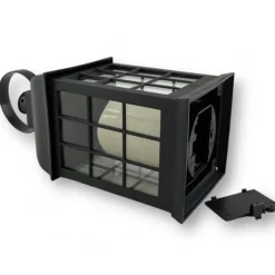 Lampion dekoracyjny z przeszklonymi ściankami w kratkę 10x10x25 cm latarenka czarna znicz Cortina