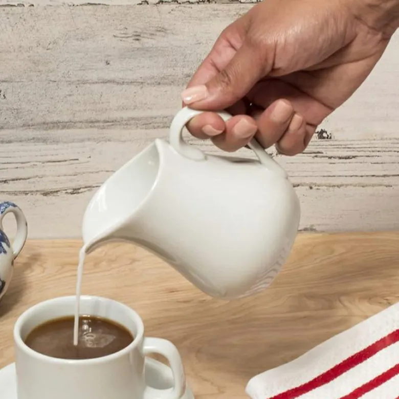 Mlecznik porcelanowy Bianco dzbanuszek na mleko śmietankę