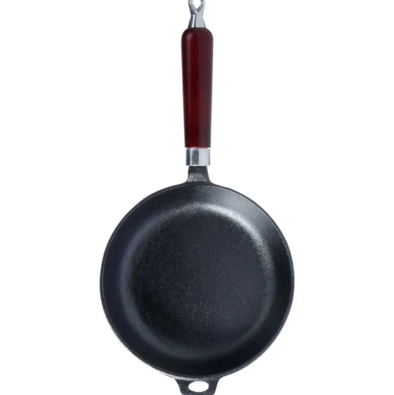 Patelnia żeliwna z drewnianą rączką CAST LINE 20 cm na indukcje gaz ognisko Vilde