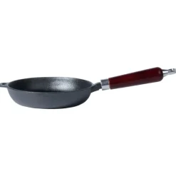 Patelnia żeliwna z drewnianą rączką CAST LINE 20 cm na indukcje gaz ognisko Vilde