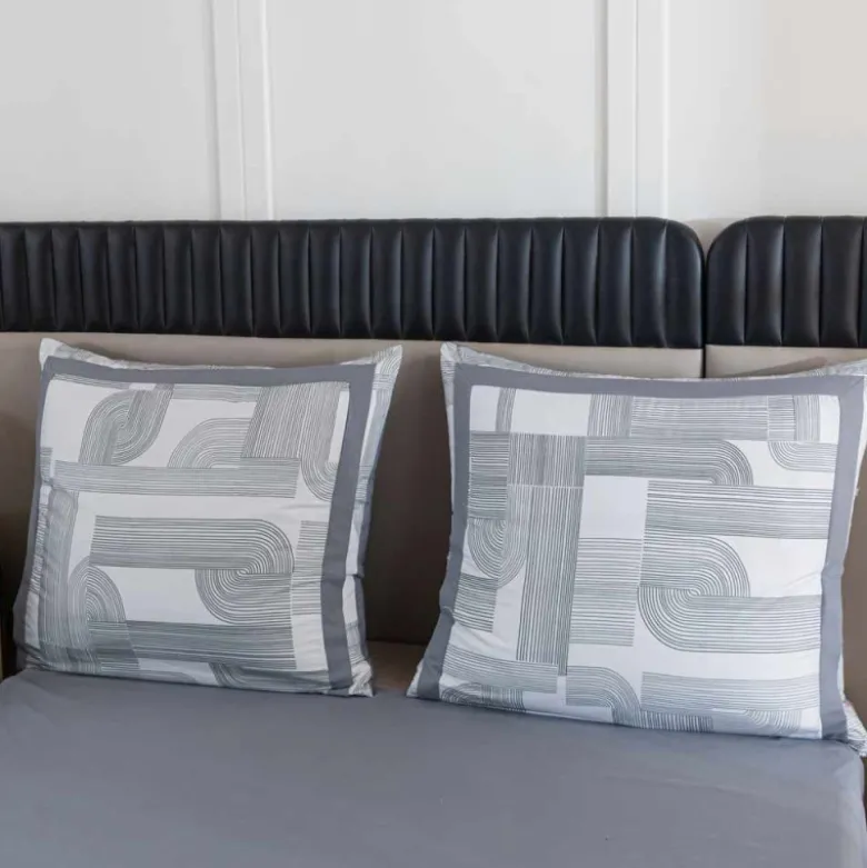 Pościel z lampasami 220x200 mikrofibra Cotton World 3 części FPD 2926