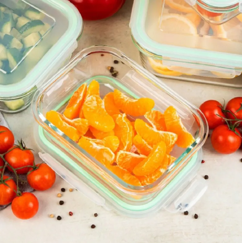 Pojemniki szklane prostokątne lunchbox GierekHoff Corio GH 1103 zestaw 4 sztuki żaroodporne hermetyczne 1520/1050/640/370 ml