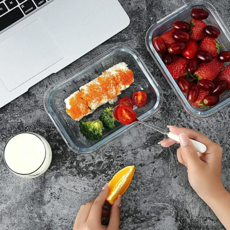 Pojemniki szklane prostokątne lunchbox GierekHoff Corio GH 1114 zestaw 4 sztuki żaroodporne hermetyczne 1050/640/370/200 ml