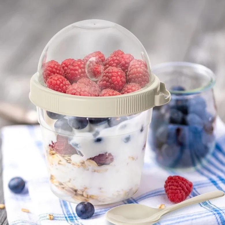 Pojemnik na jogurt kubek z łyżeczką i miską na musli lunchbox 400 ml Vilde