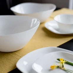 Salaterka miseczka 14 cm Bormioli Parma kwadratowa biała