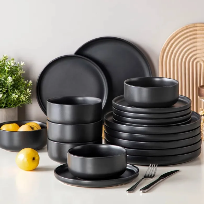 Serwis obiadowy porcelanowy MG Home Artena 28 elementy zestaw talerzy kubków misek dla 6 osób czarny