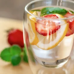 Szklanki termiczne 300 ml komplet 2 sztuk z podwójnymi ściankami Kamille 9004