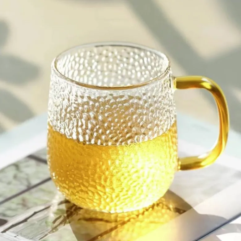 Szklanki z żółtym uchem do ciepłych napojów 350 ml MG Home Deco zestaw 4 szklanek
