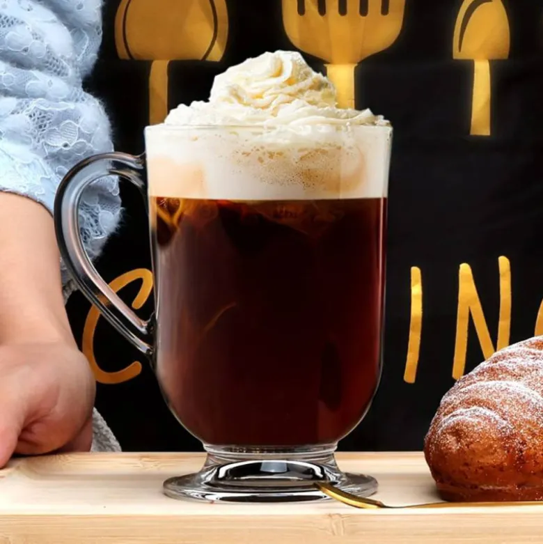 Szklanki z uchem 310 ml Altom Werona kubki do herbaty kawy latte macchiato komplet 6 sztuk w zestawie z długimi łyżeczkami
